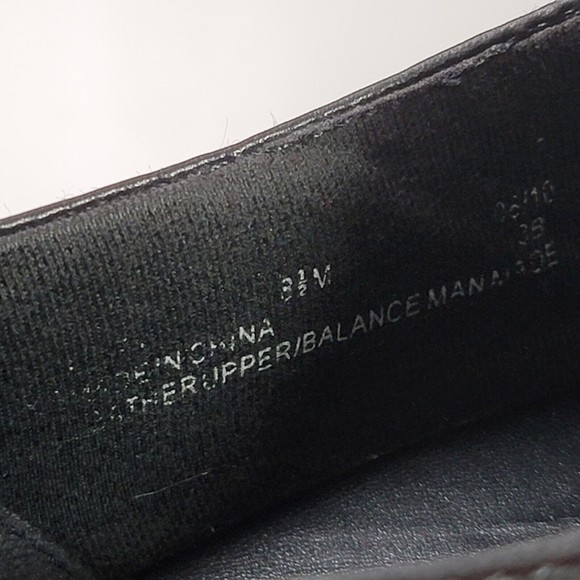 Clark's Bendables Womens Size 8.5 Black Leather Heeled Slip On Casual Dress Shoe - Picture 12 of 14